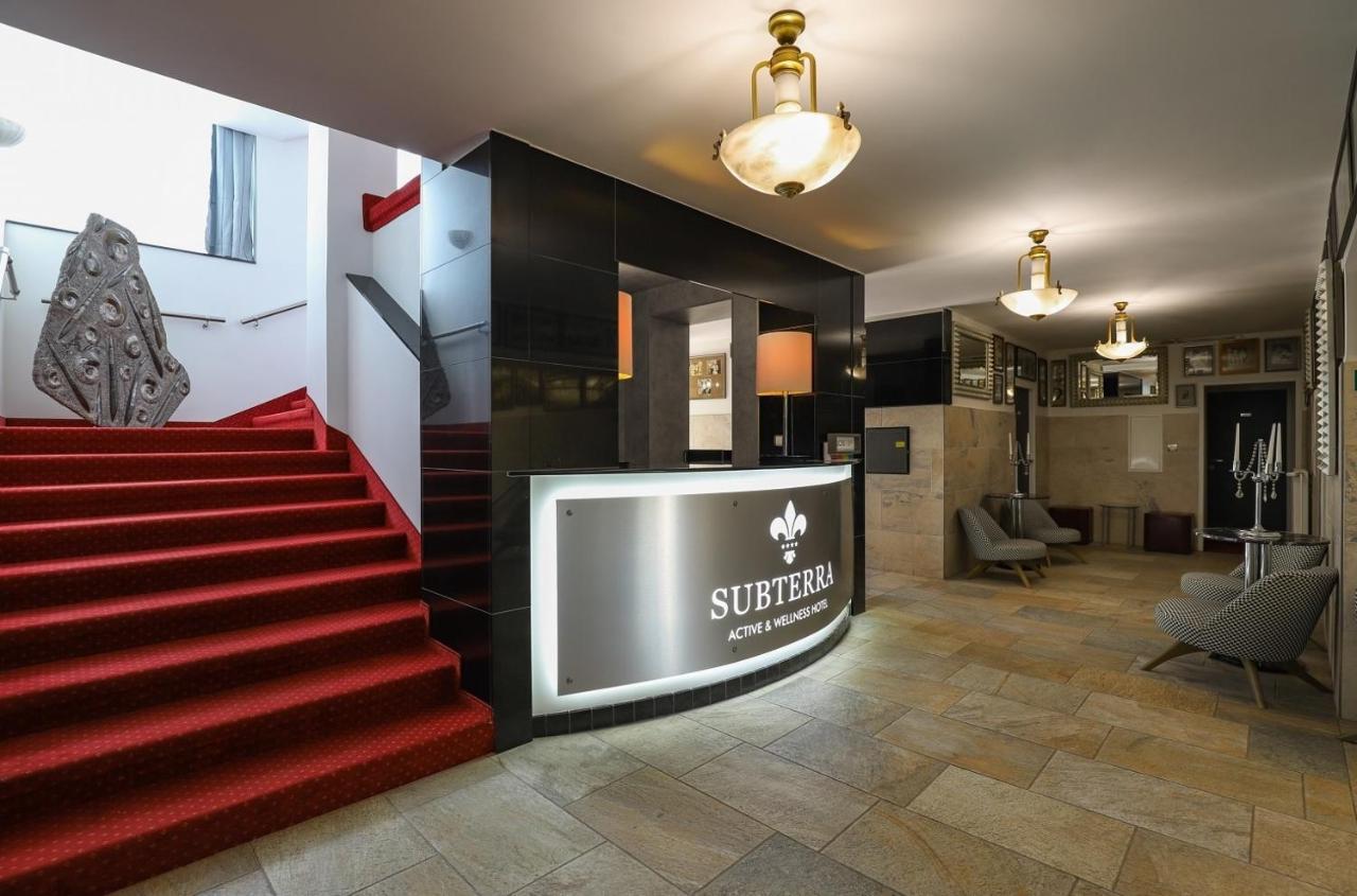 Active & Wellness Hotel Subterra Ostrov  Dış mekan fotoğraf